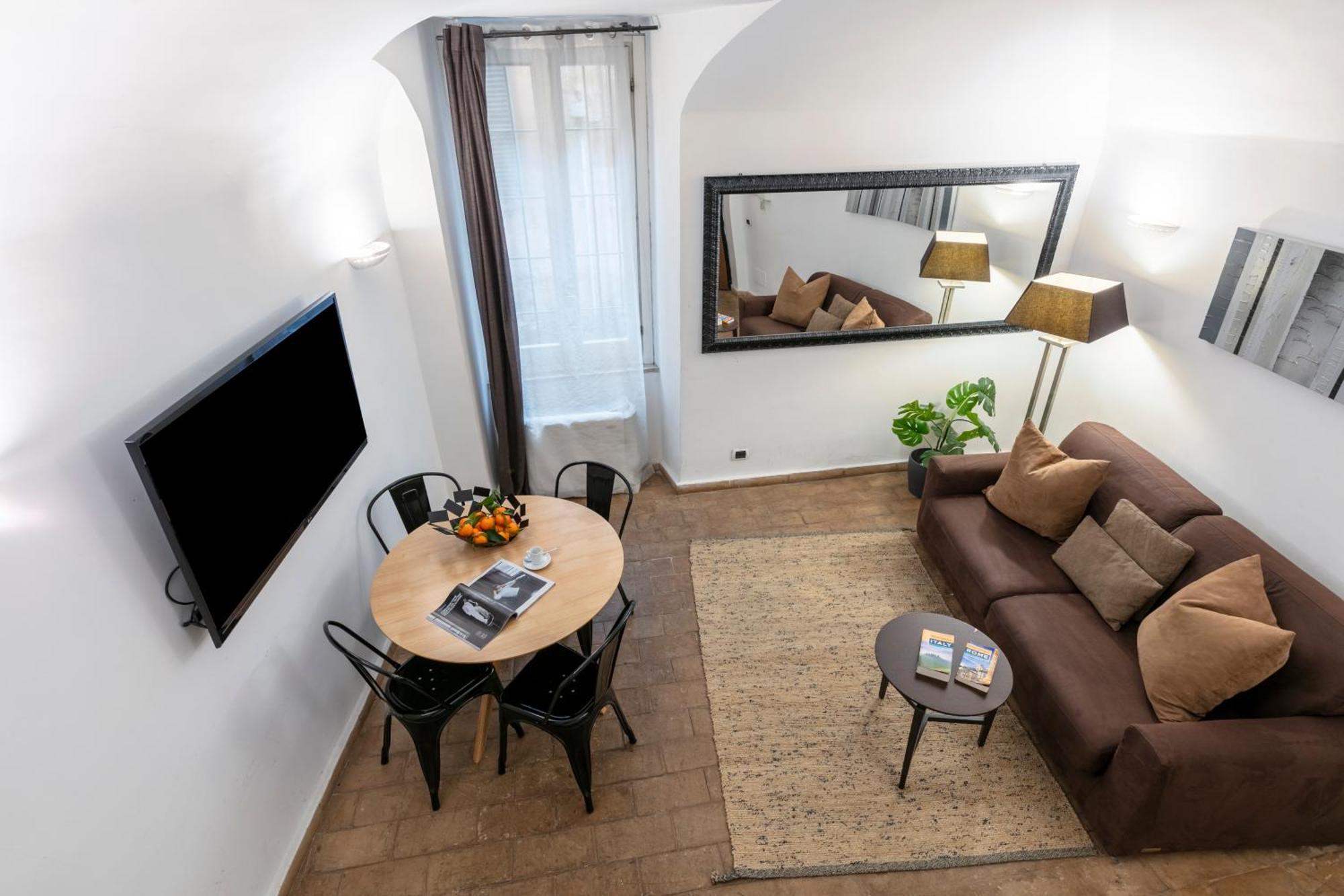 Apartment Deza Cozy Place In Monti Rom